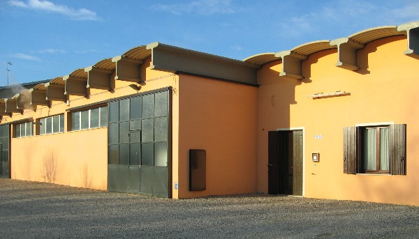 facciata officina